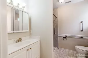 2207 Windsor Woods Dr, Gastonia, NC 28054 - Photo 19