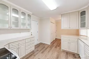 2207 Windsor Woods Dr, Gastonia, NC 28054 - Photo 11