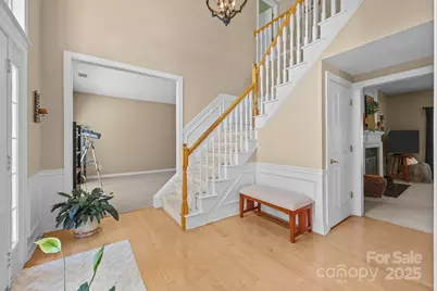 7924 Fairmeadows Drive, Charlotte, NC 28269 - Photo 5