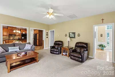 7924 Fairmeadows Drive, Charlotte, NC 28269 - Photo 5