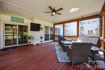 7924 Fairmeadows Drive, Charlotte, NC 28269 - Photo 15