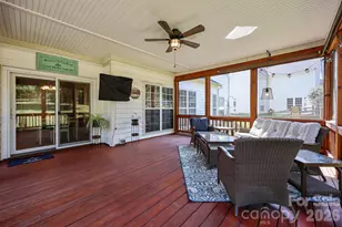 7924 Fairmeadows Dr, Charlotte, NC 28269 - Photo 15