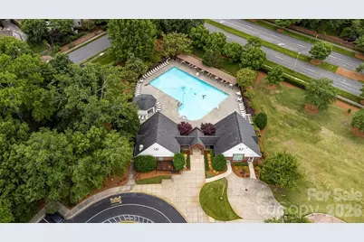 7924 Fairmeadows Drive, Charlotte, NC 28269 - Photo 47