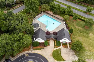 7924 Fairmeadows Dr, Charlotte, NC 28269 - Photo 47