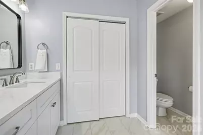 7924 Fairmeadows Drive, Charlotte, NC 28269 - Photo 25