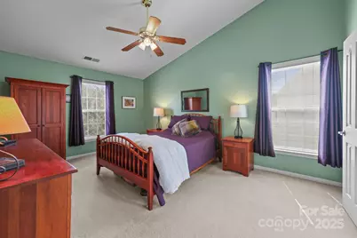 7924 Fairmeadows Drive, Charlotte, NC 28269 - Photo 25