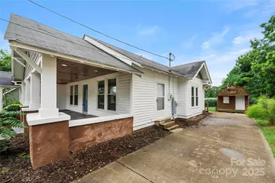 215 W D Street, Newton, NC 28658 - Photo 41