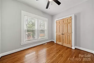 215 W D Street, Newton, NC 28658 - Photo 33