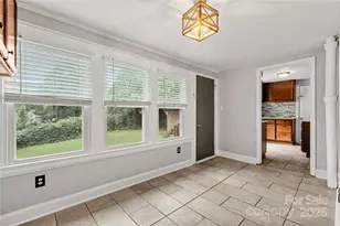 215 W D St, Newton, NC 28658 - Photo 25