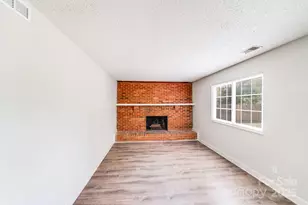 11222 Smoke Tree Ln, Charlotte, NC 28226 - Photo 15