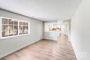 11222 Smoke Tree Ln, Charlotte, NC 28226 - Photo 5