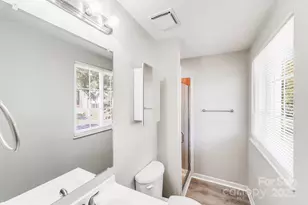 11222 Smoke Tree Ln, Charlotte, NC 28226 - Photo 23