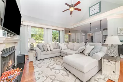 6075 Willow Farm Drive, Denver, NC 28037 - Photo 7