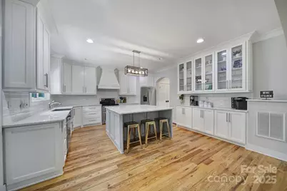 463 Lake Wylie Road, Belmont, NC 28012 - Photo 3