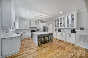 463 Lake Wylie Rd, Belmont, NC 28012 - Photo 3