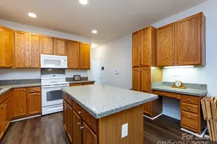 6815 Cinnamon Cir, Mint Hill, NC 28227 - Photo 15