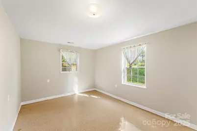 5325 US 70 Highway W, Marion, NC 28752 - Photo 27