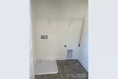 4025 Grommet Court, Matthews, NC 28105 - Photo 7