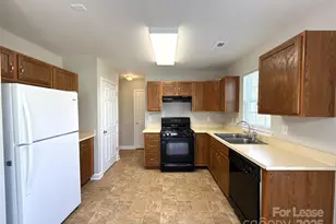 14446 O'Casey Ln, Charlotte, NC 28213 - Photo 5