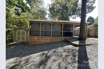 110 Meadowview Circle, New London, NC 28127 - Photo 3