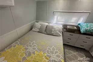 110 Meadowview Cir, New London, NC 28127 - Photo 15