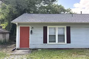 609 W Davidson Ave, Gastonia, NC 28052 - Photo 1