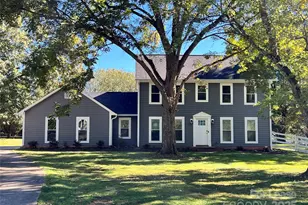 7901 Saddleview Ct, Charlotte, NC 28105 - Photo 1