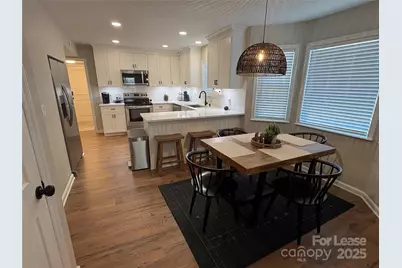 7901 Saddleview Court, Charlotte, NC 28105 - Photo 3