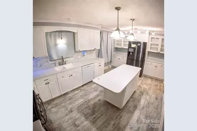 510 4th Avenue NE, Conover, NC 28613 - Photo 17