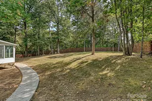 5405 Apple Glen Dr, Harrisburg, NC 28075 - Photo 3