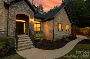 319 Inland Cove Ct, Clover, SC 29710 - Photo 3