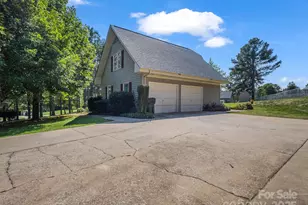 130 Briarwood Dr, Rutherfordton, NC 28139 - Photo 39