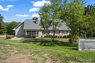 130 Briarwood Dr, Rutherfordton, NC 28139 - Photo 35