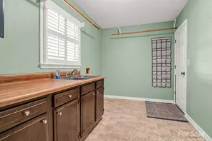 130 Briarwood Dr, Rutherfordton, NC 28139 - Photo 19