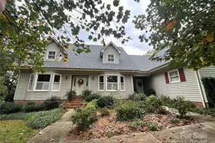 130 Briarwood Dr, Rutherfordton, NC 28139 - Photo 1