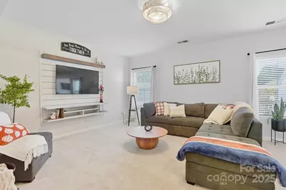 824 Wingthorn Rose Drive, Gastonia, NC 28056 - Photo 9