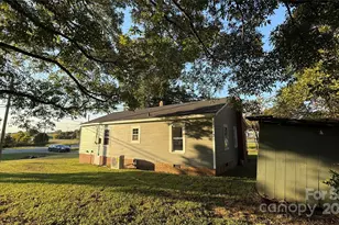 3839 W Dixon Blvd, Shelby, NC 28152 - Photo 5