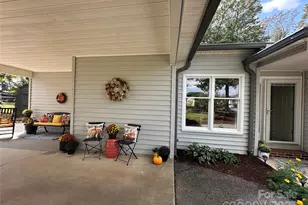 102 Stephens Dr, Morganton, NC 28655 - Photo 7