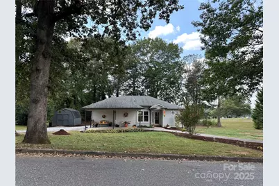 102 Stephens Drive, Morganton, NC 28655 - Photo 5