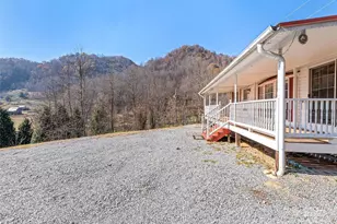 93 Merry Way, Clyde, NC 28721 - Photo 5