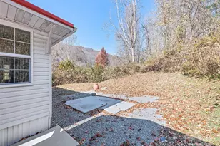 93 Merry Way, Clyde, NC 28721 - Photo 9