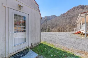 93 Merry Way, Clyde, NC 28721 - Photo 21