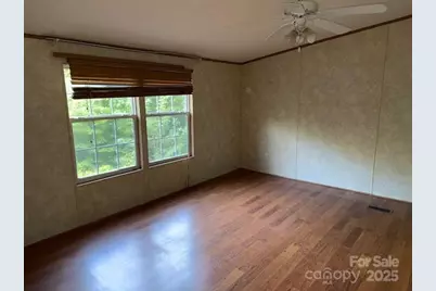 623 Shadowood Drive, Spruce Pine, NC 28777 - Photo 9