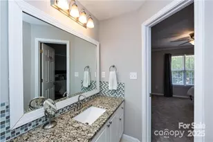 1265 E Woodlawn Rd, Charlotte, NC 28209 - Photo 17