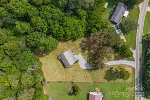 4815 Mt Olive Church Rd, Morganton, NC 28655 - Photo 9