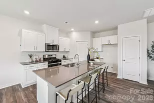 3742 Coleman Dr, Charlotte, NC 28215 - Photo 9