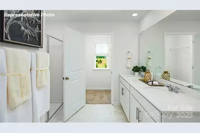 5023 Shallow Brook Drive, Charlotte, NC 28215 - Photo 23