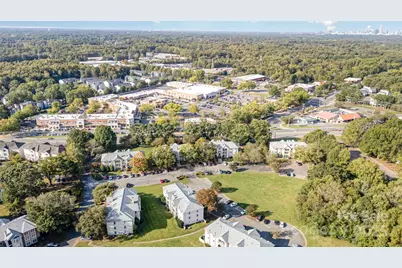 6165 Meadow Rose Lane, Charlotte, NC 28215 - Photo 29