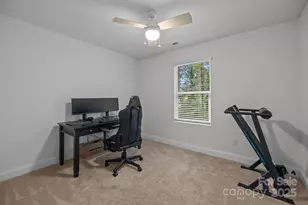 1100 Jenkins Dr, Charlotte, NC 28212 - Photo 17