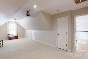 2400 Carriage Ln, Lincolnton, NC 28092 - Photo 27